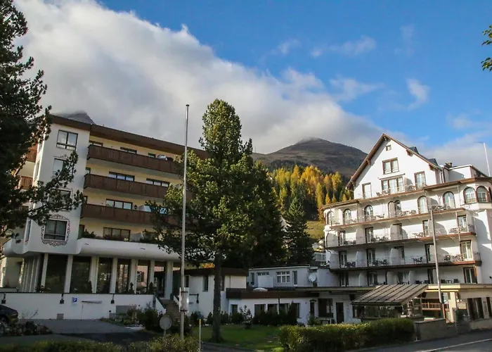 Davos, Residenz Meierhof, Chasa Hubertus Апартаменти Давос
